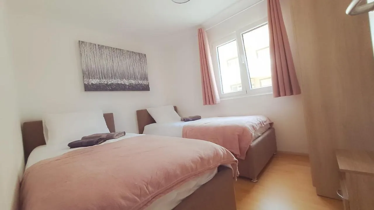 Two Bedroom Apartment Bambi Vir Croatia